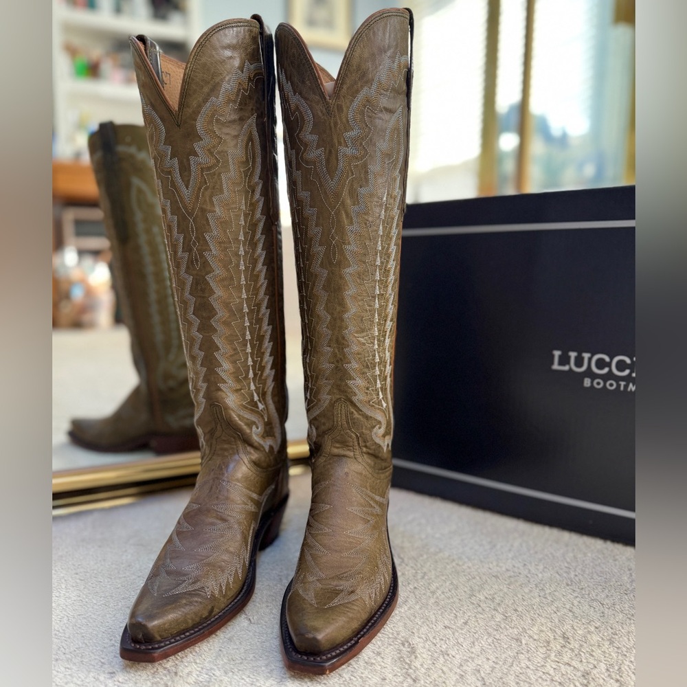 Lucchese Priscilla 6.5 B in Military Green